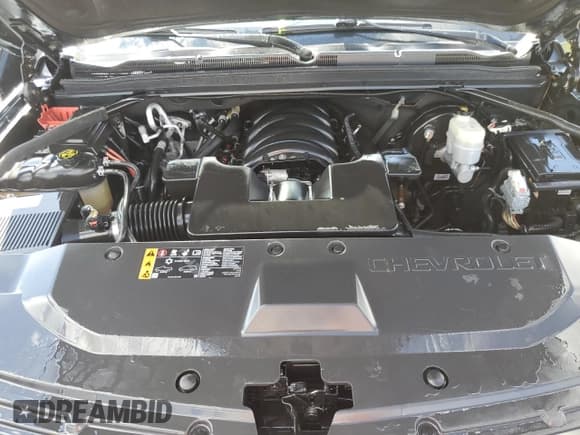 ✅ 2020 Chevrolet Suburban LT • VIN: 1GNSCHKC5LR262027 • Lot: 73973774. Wystawiony na Copart z przebiegiem Nie podano. Bezpłatny archiwum sprzedaży aukcyjnych z USA i szczegółowy raport historii pojazdu na DreamBid. Zdjęcie 12.