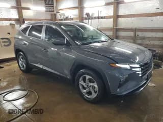 ✅ 2024 Hyundai Tucson SEL • VIN: 5NMJB3DE7RH420406 • Lot: 79947574. Wystawiony na Copart z przebiegiem 9 671 mil. Bezpłatny archiwum sprzedaży aukcyjnych z USA i szczegółowy raport historii pojazdu na DreamBid. Zdjęcie 4.