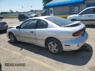 ✅ 2001 Pontiac Sunfire SE • VIN: 1G2JB124817315601 • Лот: 63543704. Опубликован ранее на Copart с пробегом 147 535 миль. Бесплатный доступ к архиву аукционных продаж из США и подробный отчёт об истории автомобиля на DreamBid. Изображение 2.