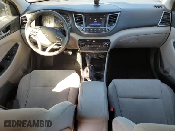 ✅ 2017 Hyundai Tucson SE • VIN: KM8J3CA4XHU252062 • Лот: 80060585. Опубликован ранее на Copart с пробегом 79 602 миль. Бесплатный доступ к архиву аукционных продаж из США и подробный отчёт об истории автомобиля на DreamBid. Изображение 8.