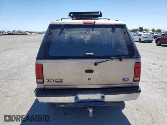 ✅ 1993 Ford Explorer Eddie Bauer • VIN: 1FMDU34X3PUA92606 • Лот: 57672895. Опубликован ранее на Copart с пробегом 72 606 миль. Бесплатный доступ к архиву аукционных продаж из США и подробный отчёт об истории автомобиля на DreamBid. Изображение 6.