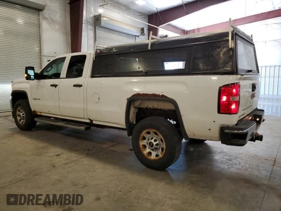 ✅ 2016 GMC Sierra 2500HD • VIN: 1GT22REG4GZ185642 • Lot: 63807845. Listed on Copart with 206,827 mi. Free auction sales archive from the USA and detailed vehicle history report at DreamBid. Image 2.