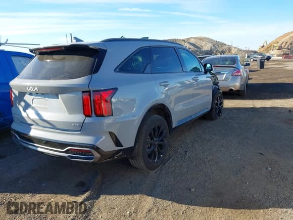 ✅ 2023 Kia Sorento SX • VIN: 5XYRKDLF9PG176106 • Лот: 43672212. Опубликован ранее на IAAI с пробегом 15 549 миль. Бесплатный доступ к архиву аукционных продаж из США и подробный отчёт об истории автомобиля на DreamBid. Изображение 4.