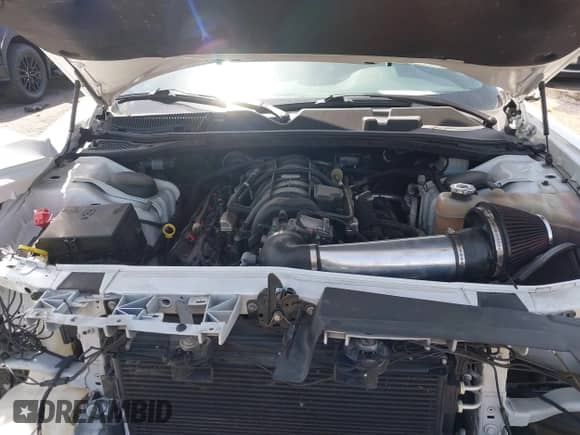 2018 Dodge Challenger R/T z VIN 2C3CDZBT2JH259541, wystawiony jako IAAI lot #42143798 z przebiegiem 90 510 mil mil oraz . Historia ofert i sprzedaży dostępna na DreamBid. Obrazek 10.