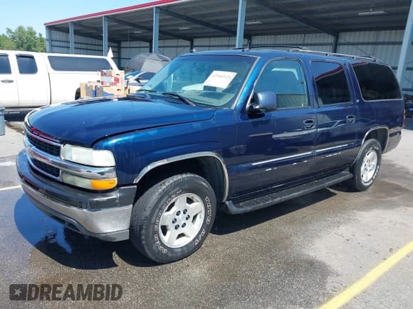 ✅ 2004 Chevrolet Suburban LS • VIN: 3GNEC16Z94G217595 • Лот: 42566525. Опубликован ранее на IAAI с пробегом 289 632 миль. Бесплатный доступ к архиву аукционных продаж из США и подробный отчёт об истории автомобиля на DreamBid. Изображение 2.