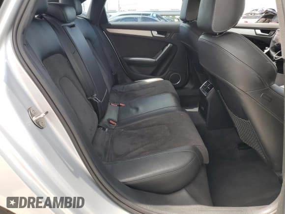 ✅ 2014 Audi A4 Prestige • VIN: WAUMFAFL5EN034045 • Лот: 71552645. Опубликован ранее на Copart с пробегом Не указан. Бесплатный доступ к архиву аукционных продаж из США и подробный отчёт об истории автомобиля на DreamBid. Изображение 10.