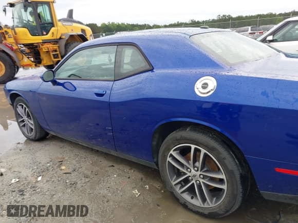 ✅ 2019 Dodge Challenger SXT • VIN: 2C3CDZGG6KH607239 • Lot: 42238314. Wystawiony na IAAI z przebiegiem 139 171 mil. Bezpłatny archiwum sprzedaży aukcyjnych z USA i szczegółowy raport historii pojazdu na DreamBid. Zdjęcie 14.