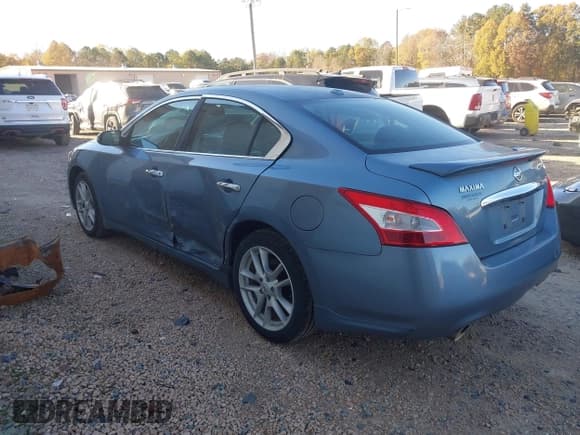 ✅ 2011 Nissan Maxima SV • VIN: 1N4AA5APXBC851532 • Lot: 43679929. Listed on IAAI with 231,293 mi. Free auction sales archive from the USA and detailed vehicle history report at DreamBid. Image 3.