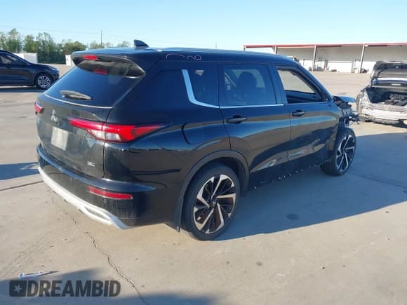 ✅ 2022 Mitsubishi Outlander SEL • VIN: JA4J4VA82NZ071238 • Lot: 43531210. Listed on IAAI with 109,319 mi. Free auction sales archive from the USA and detailed vehicle history report at DreamBid. Image 4.