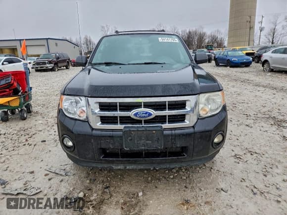 ✅ 2012 Ford Escape XLT • VIN: 1FMCU9D7XCKB81576 • Lot: 94141705. Wystawiony na Copart z przebiegiem 170 410 mil. Bezpłatny archiwum sprzedaży aukcyjnych z USA i szczegółowy raport historii pojazdu na DreamBid. Zdjęcie 5.