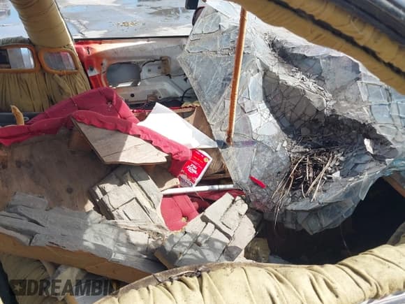 ✅ 1990 Mitsubishi Mirage • VIN: JA3CU26X2LU049259 • Лот: 41788912. Опубликован ранее на IAAI с пробегом Не указан. Бесплатный доступ к архиву аукционных продаж из США и подробный отчёт об истории автомобиля на DreamBid. Изображение 5.