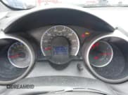 ✅ 2009 Honda Fit • VIN: JHMGE88289S055025 • Lot: 43424630. Wystawiony na IAAI z przebiegiem 319 864 mil. Bezpłatny archiwum sprzedaży aukcyjnych z USA i szczegółowy raport historii pojazdu na DreamBid. Zdjęcie 7.