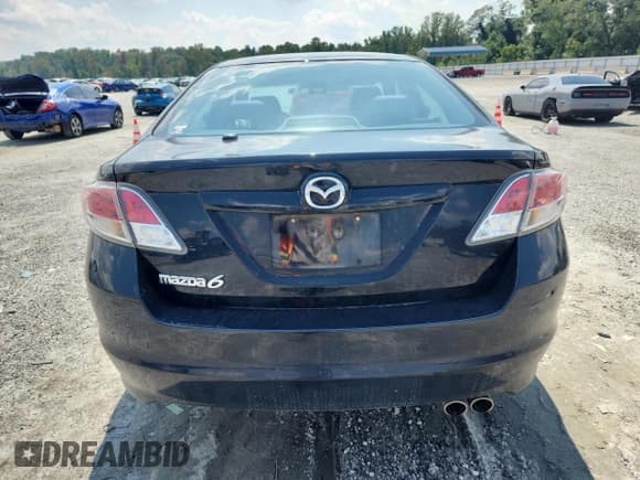 ✅ 2013 Mazda 6 i Sport • VIN: 1YVHZ8BH9D5M16450 • Lot: 71193405. Listed on Copart with 138,610 mi. Free auction sales archive from the USA and detailed vehicle history report at DreamBid. Image 6.