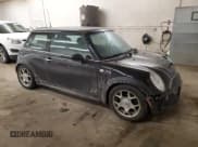 ✅ 2004 MINI Hardtop S • VIN: WMWRE33424TD80732 • Lot: 43086035. Listed on Copart with 160,928 mi. Free auction sales archive from the USA and detailed vehicle history report at DreamBid. Image 4.