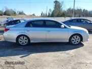 ✅ 2012 Toyota Avalon • VIN: 4T1BK3DB4CU451330 • Lot: 41667360. Wystawiony na IAAI z przebiegiem 232 263 mil. Bezpłatny archiwum sprzedaży aukcyjnych z USA i szczegółowy raport historii pojazdu na DreamBid. Zdjęcie 13.