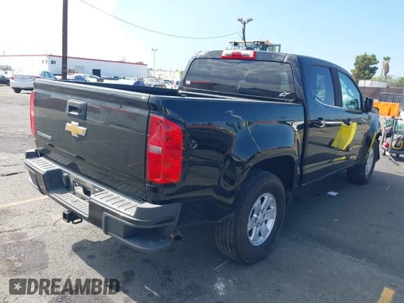 ✅ 2020 Chevrolet Colorado 2WD Work Truck • VIN: 1GCGSBEA7L1240201 • Лот: 43389989. Опубликован ранее на IAAI с пробегом Не указан. Бесплатный доступ к архиву аукционных продаж из США и подробный отчёт об истории автомобиля на DreamBid. Изображение 4.
