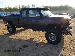 ✅ 1994 Chevrolet Silverado 2500 • VIN: 1GCFK29K8RE311339 • Lot: 54236475. Wystawiony na Copart z przebiegiem 234 700 mil. Bezpłatny archiwum sprzedaży aukcyjnych z USA i szczegółowy raport historii pojazdu na DreamBid. Zdjęcie 4.