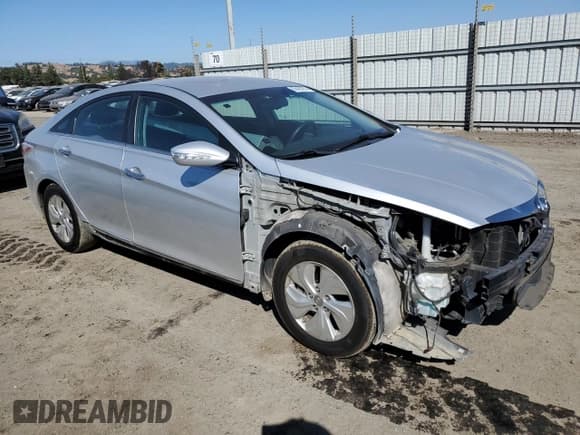 ✅ 2014 Hyundai Sonata • VIN: KMHEC4A41EA108534 • Lot: 69463954. Listed on Copart with 216,279 mi. Free auction sales archive from the USA and detailed vehicle history report at DreamBid. Image 4.