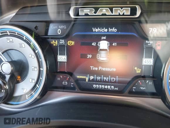 2021 Ram 1500 Limited z VIN 1C6SRFPT2MN830643, wystawiony jako IAAI lot #42416364 z przebiegiem 53 548 mil mil oraz . Historia ofert i sprzedaży dostępna na DreamBid. Obrazek 7.