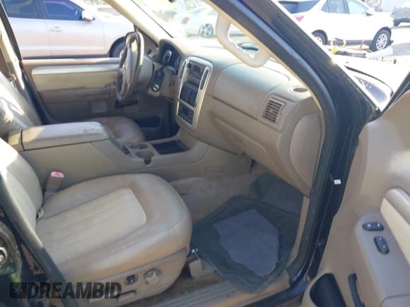 ✅ 2004 Mercury Mountaineer Convenience • VIN: 4M2ZU66KX4ZJ37854 • Lot: 42841361. Listed on IAAI with 162,207 mi. Free auction sales archive from the USA and detailed vehicle history report at DreamBid. Image 5.