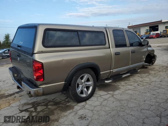 ✅ 2008 Dodge 1500 Laramie • VIN: 1D7HU18278J192953 • Лот: 73574984. Опубликован ранее на Copart с пробегом 155 877 миль. Бесплатный доступ к архиву аукционных продаж из США и подробный отчёт об истории автомобиля на DreamBid. Изображение 3.