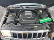 ✅ 2006 Jeep Commander Limited • VIN: 1J8HG58236C299193 • Lot: 55725905. Listed on Copart with 171,946 mi. Free auction sales archive from the USA and detailed vehicle history report at DreamBid. Image 12.