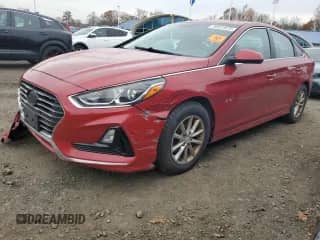 2018 Hyundai Sonata SE с VIN 5NPE24AF2JH615034, выставлен на аукционе Copart как лот 90931875 с пробегом 141 512 миль миль и Чистый • Clean title. История ставок и продаж доступна на DreamBid. Изображение 1.