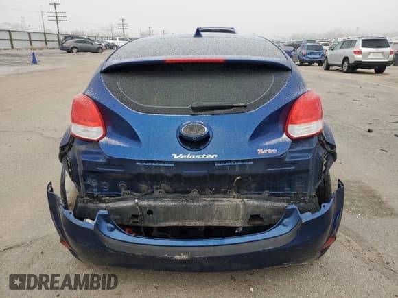 ✅ 2017 Hyundai Veloster Turbo • VIN: KMHTC6AE8HU314853 • Lot: 82871824. Wystawiony na Copart z przebiegiem 58 153 mil. Bezpłatny archiwum sprzedaży aukcyjnych z USA i szczegółowy raport historii pojazdu na DreamBid. Zdjęcie 6.