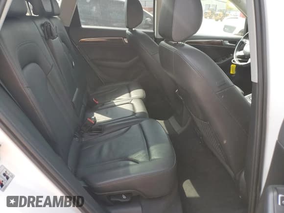 ✅ 2017 Audi Q5 Premium • VIN: WA1C2AFP4HA080811 • Лот: 84979665. Опубликован ранее на Copart с пробегом 42 979 миль. Бесплатный доступ к архиву аукционных продаж из США и подробный отчёт об истории автомобиля на DreamBid. Изображение 10.