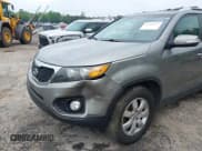 ✅ 2013 Kia Sorento LX • VIN: 5XYKT3A68DG386493 • Lot: 42102477. Listed on IAAI with 196,351 mi. Free auction sales archive from the USA and detailed vehicle history report at DreamBid. Image 12.