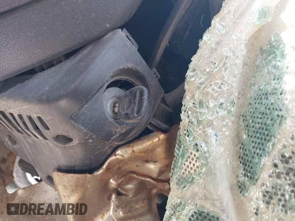 ✅ 2004 Chevrolet Colorado 1SE LS Z71 • VIN: 1GCDT136448155401 • Лот: 42306973. Опубликован ранее на IAAI с пробегом 134 817 миль. Бесплатный доступ к архиву аукционных продаж из США и подробный отчёт об истории автомобиля на DreamBid. Изображение 11.