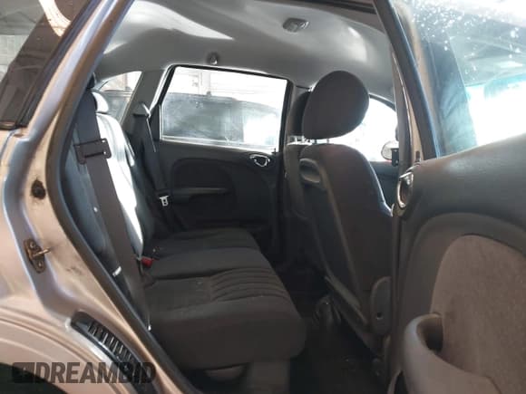 ✅ 2004 Chrysler PT Cruiser • VIN: 3C4FY48B14T275630 • Lot: 41379862. Listed on IAAI with 161,505 mi. Free auction sales archive from the USA and detailed vehicle history report at DreamBid. Image 8.