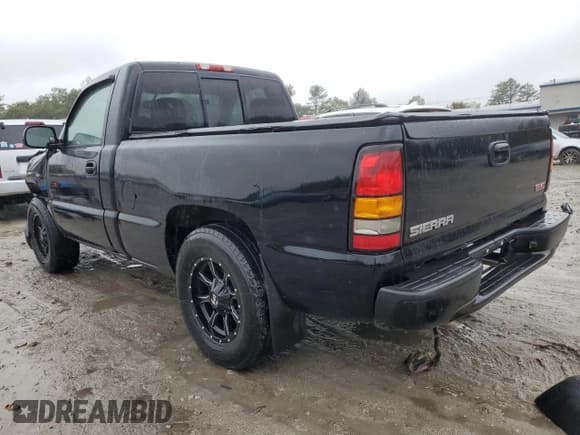 ✅ 2006 GMC Sierra 1500 SLE • VIN: 1GTEK14TX6Z134724 • Лот: 86493405. Опубликован ранее на Copart с пробегом 145 825 миль. Бесплатный доступ к архиву аукционных продаж из США и подробный отчёт об истории автомобиля на DreamBid. Изображение 2.