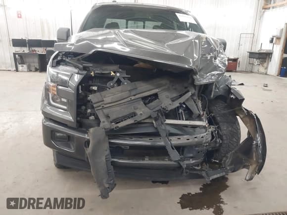 ✅ 2017 Ford F-150 XL • VIN: 1FTFW1EF1HKC55235 • Lot: 43515170. Listed on IAAI with Not provided. Free auction sales archive from the USA and detailed vehicle history report at DreamBid. Image 6.