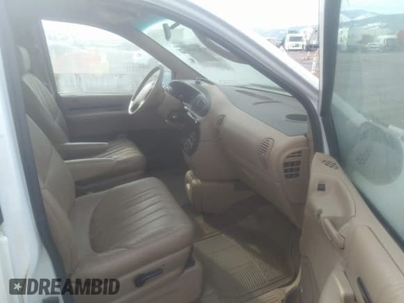 ✅ 1998 Chrysler Town & Country • VIN: 1C4GP55L1WB549942 • Лот: 37094378. Опубликован ранее на IAAI с пробегом 107 782 миль. Бесплатный доступ к архиву аукционных продаж из США и подробный отчёт об истории автомобиля на DreamBid. Изображение 5.