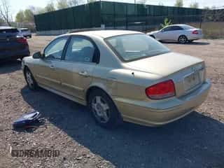 ✅ 2002 Hyundai Sonata • VIN: KMHWF25S32A669872 • Лот: 42112209. Размещён на IAAI с пробегом 146 350 миль миль. Получите бесплатный доступ к архиву аукционных продаж из США и посмотрите подробный отчёт об истории автомобиля на DreamBid. Изображение 3.
