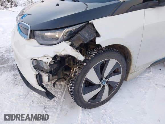 ✅ 2015 BMW i3 • VIN: WBY1Z2C54FV287382 • Lot: 43615014. Listed on IAAI with 60,521 mi. Free auction sales archive from the USA and detailed vehicle history report at DreamBid. Image 6.