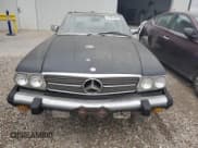 ✅ 1985 Mercedes-Benz 380 • VIN: WDBBA45CXFA020161 • Lot: 91691445. Wystawiony na Copart z przebiegiem 74 530 mil. Bezpłatny archiwum sprzedaży aukcyjnych z USA i szczegółowy raport historii pojazdu na DreamBid. Zdjęcie 5.