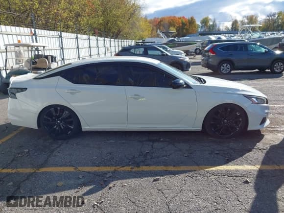 ✅ 2020 Nissan Altima SR • VIN: 1N4BL4CV9LC177394 • Лот: 43533786. Опубликован ранее на IAAI с пробегом 96 391 миль. Бесплатный доступ к архиву аукционных продаж из США и подробный отчёт об истории автомобиля на DreamBid. Изображение 13.