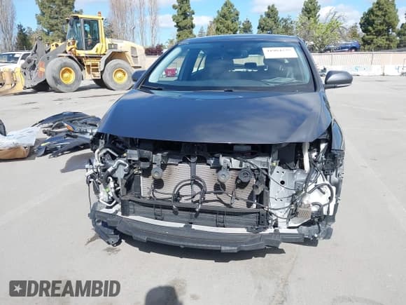 ✅ 2022 Toyota Prius LE • VIN: JTDKAMFP7N3206830 • Lot: 41984239. Listed on IAAI with 57,681 mi. Free auction sales archive from the USA and detailed vehicle history report at DreamBid. Image 6.