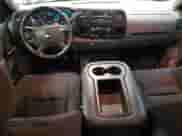 2013 Chevrolet Silverado 3500HD Work Truck z VIN 1GC4KZCG1DF112074, wystawiony jako Copart lot #83610144 z przebiegiem 155 101 mil mil oraz Czysty tytuł • Clean title. Historia ofert i sprzedaży dostępna na DreamBid. Obrazek 8.