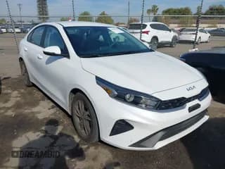 ✅ 2024 Kia Forte LXS • VIN: 3KPF24AD2RE796154 • Lot: 43650618. Wystawiony na IAAI z przebiegiem 46 584 mil. Bezpłatny archiwum sprzedaży aukcyjnych z USA i szczegółowy raport historii pojazdu na DreamBid. Zdjęcie 1.