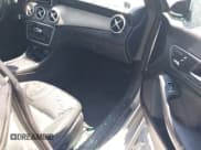 ✅ 2014 Mercedes-Benz CLA 250 • VIN: WDDSJ4EB8EN045064 • Lot: 42717372. Wystawiony na IAAI z przebiegiem 177 456 mil. Bezpłatny archiwum sprzedaży aukcyjnych z USA i szczegółowy raport historii pojazdu na DreamBid. Zdjęcie 5.