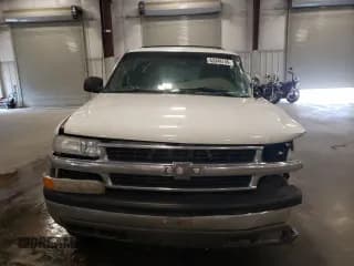 ✅ 2002 Chevrolet Suburban LS • VIN: 1GNFK16Z12J326815 • Лот: 63348745. Опубликован ранее на Copart с пробегом 296 618 миль. Бесплатный доступ к архиву аукционных продаж из США и подробный отчёт об истории автомобиля на DreamBid. Изображение 5.