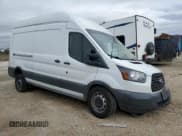 ✅ 2017 Ford Transit • VIN: 1FTBW2XG0HKB46887 • Lot: 84460244. Wystawiony na Copart z przebiegiem 125 146 mil. Bezpłatny archiwum sprzedaży aukcyjnych z USA i szczegółowy raport historii pojazdu na DreamBid. Zdjęcie 4.