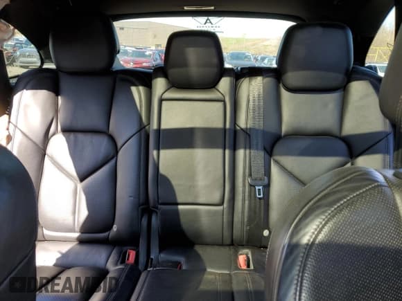 ✅ 2016 Porsche Cayenne S • VIN: WP1AB2A26GLA95360 • Lot: 53270765. Listed on Copart with 79,285 mi. Free auction sales archive from the USA and detailed vehicle history report at DreamBid. Image 10.