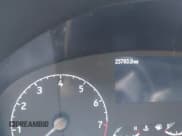 ✅ 2024 Ford Transit Passenger XL • VIN: 1FBAX2Y80RKA16100 • Lot: 41862070. Wystawiony na IAAI z przebiegiem 23 763 mil. Bezpłatny archiwum sprzedaży aukcyjnych z USA i szczegółowy raport historii pojazdu na DreamBid. Zdjęcie 15.