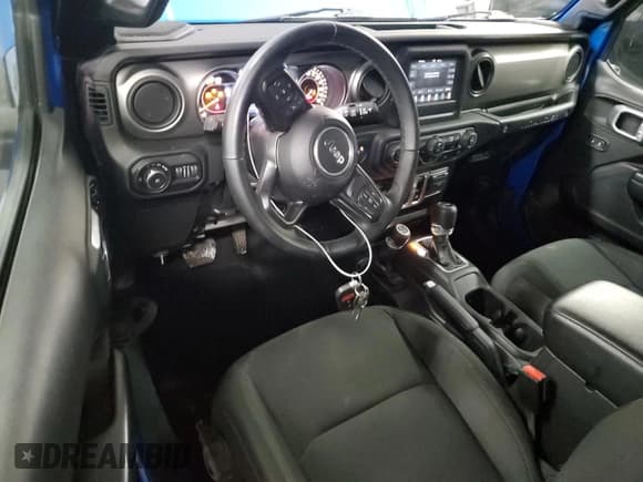 ✅ 2021 Jeep Wrangler Sport • VIN: 1C4GJXAN5MW712439 • Lot: 54781685. Listed on Copart with 26,463 mi. Free auction sales archive from the USA and detailed vehicle history report at DreamBid. Image 8.