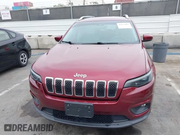 ✅ 2021 Jeep Cherokee 80th Anniversary • VIN: 1C4PJMMX1MD200569 • Lot: 42975007. Listed on IAAI with 79,573 mi. Free auction sales archive from the USA and detailed vehicle history report at DreamBid. Image 12.