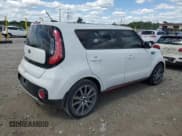 ✅ 2018 Kia Soul + • VIN: KNDJX3AA0J7562319 • Лот: 70078595. Опубликован ранее на Copart с пробегом 74 132 миль. Бесплатный доступ к архиву аукционных продаж из США и подробный отчёт об истории автомобиля на DreamBid. Изображение 3.